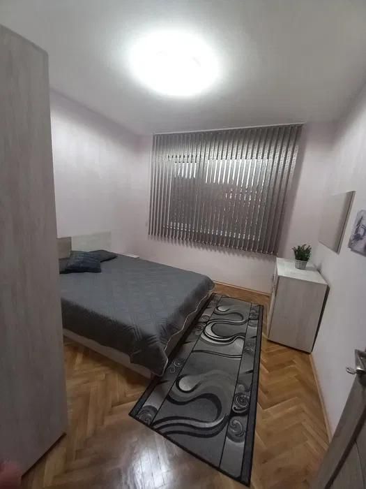 Двустаен апартамент, под наем, кв. Победа