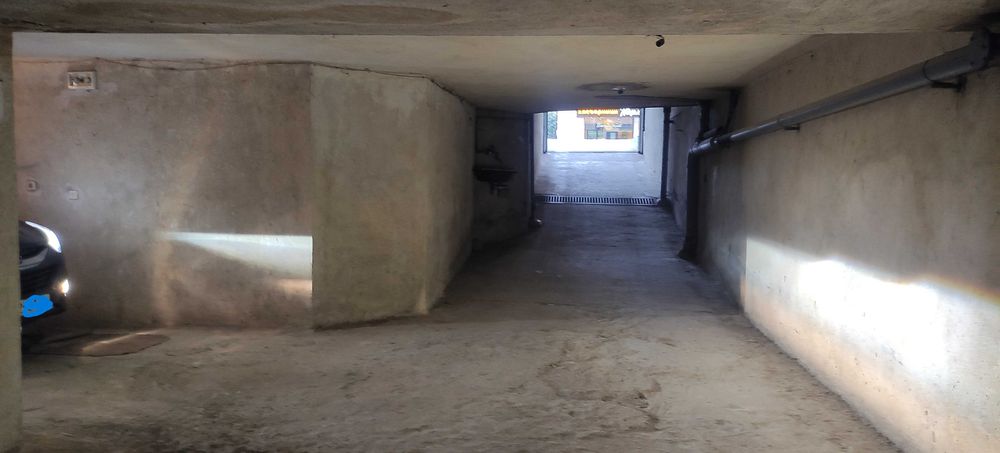 Дава се под наем Гараж / Паркомясто в Варна, Левски - 18 кв.м за 112.2 € - Снимка #3