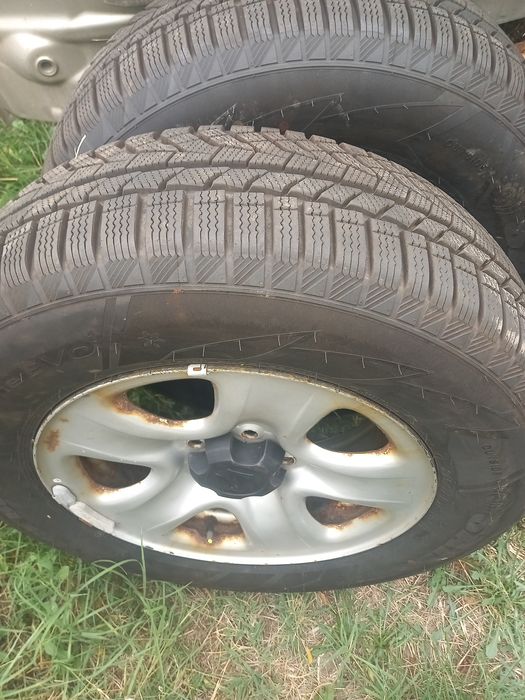 Гуми с джанти за Suzuki Grant Vitara