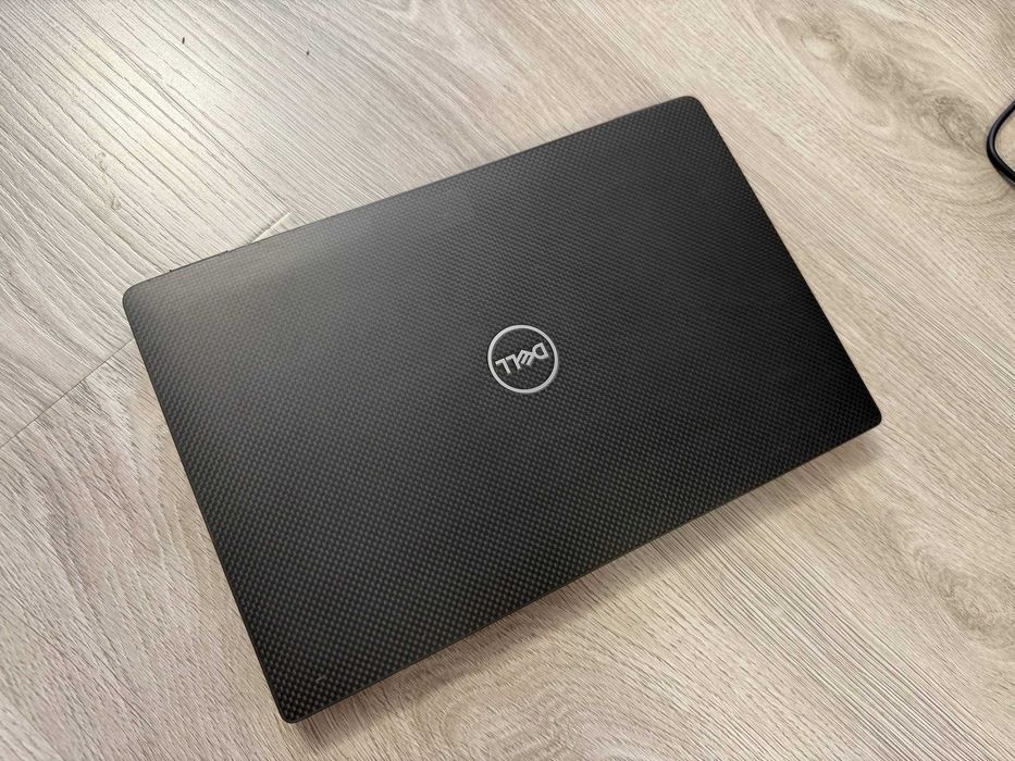 Dell Carbon 7410