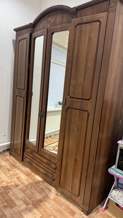 Шифонер,шкаф для спальни