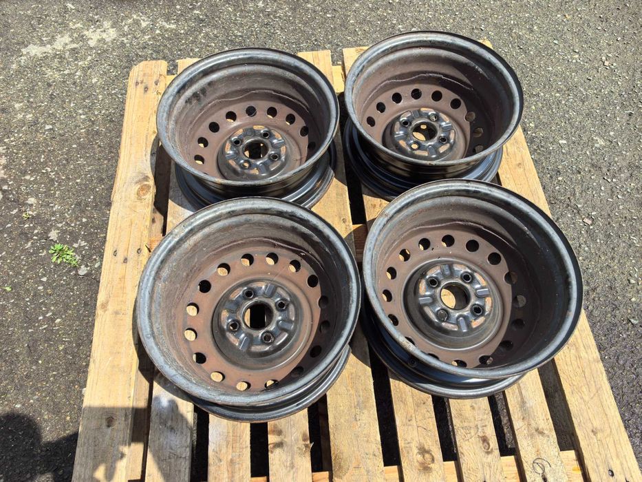 14 цола 4 х 100 мм Тойота Ярис и други - 5,5 Инча / ЕТ 45