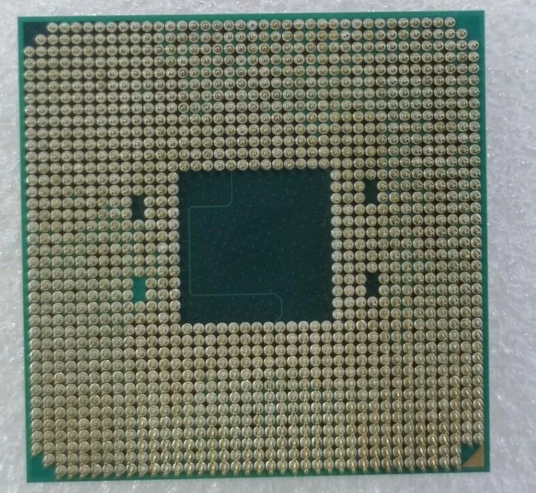 drona componente diverse ryzen 5700x 8 cores 12 threads