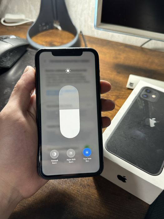 Iphone 11 (64 gb) с коробкой