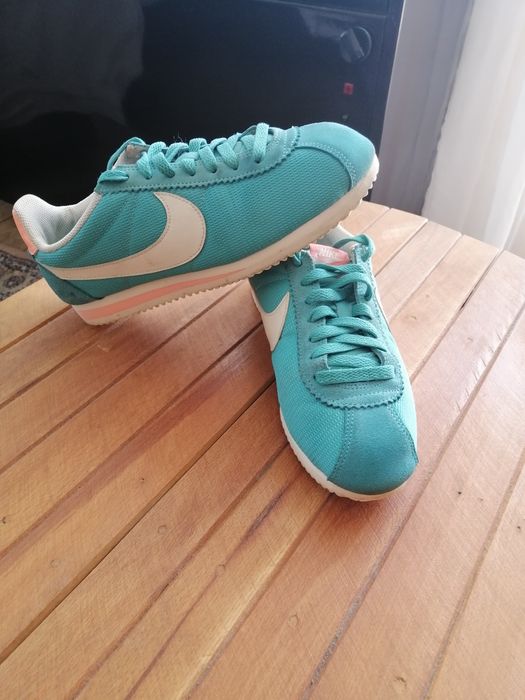 "Nike" - маратонки 38 номер