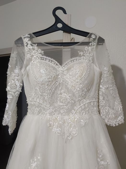 Продам свадебное платье