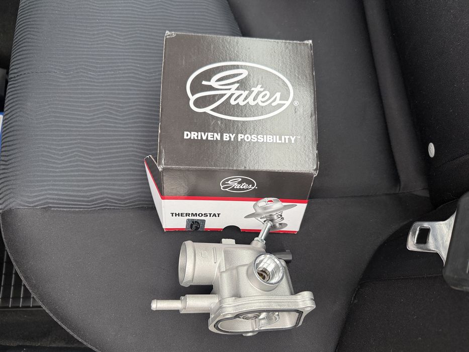 термостат за Мерцедрс C220 CDI