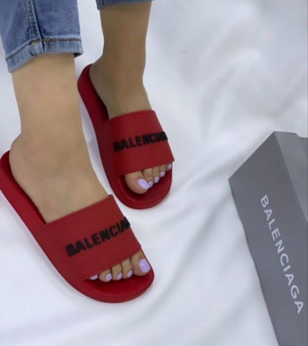 Сланцы Balenciaga
