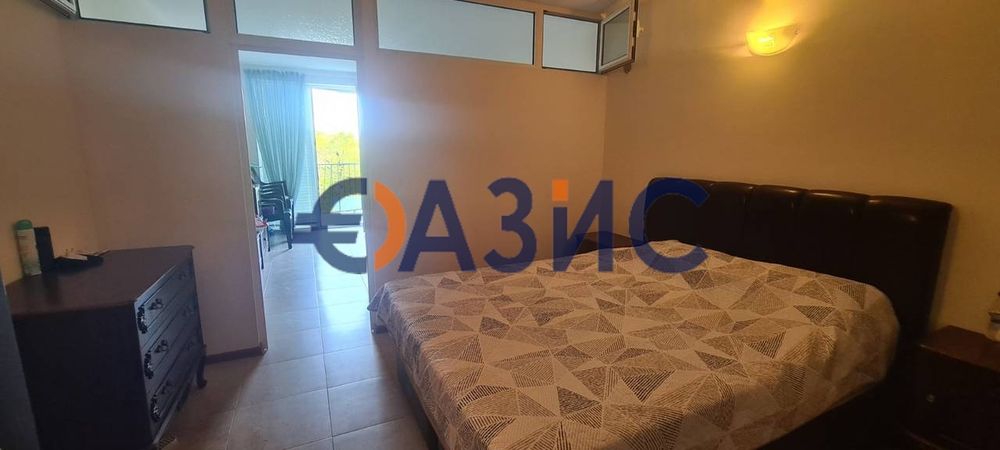 Продава се Тристаен апартамент в Черноморец - 100 кв.м за 1000 €/кв.м - Снимка #5