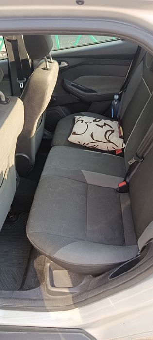 Продам машину Ford focus 3