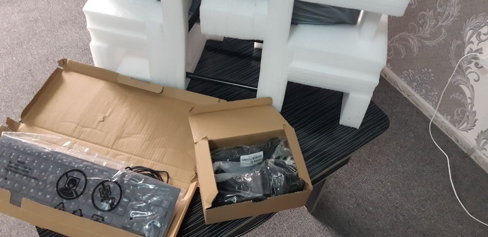 Компьютер моноблок Ленова