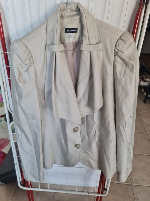 Две женски сака по 15лв