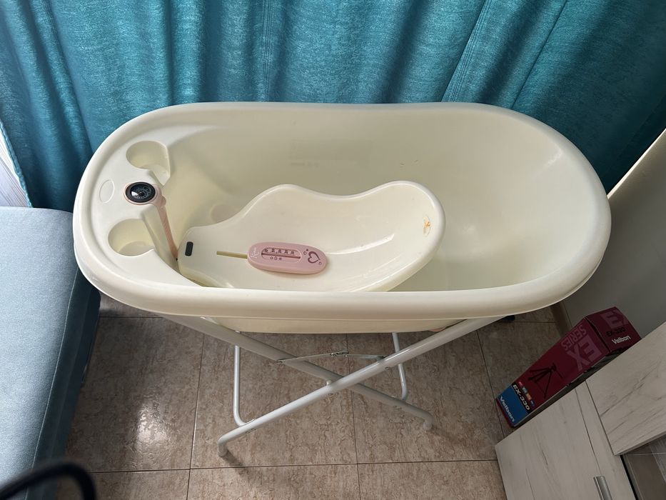 Вана със стойка