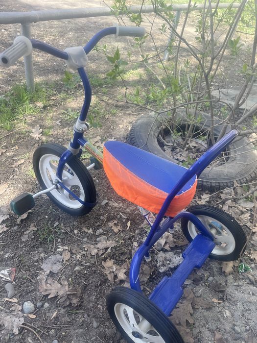 Велосипед трехколесный