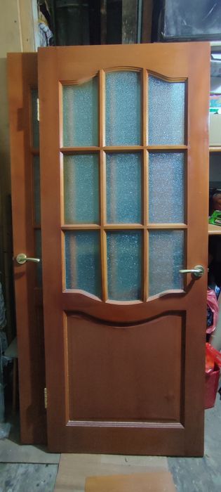 Продам двери межкомнатные