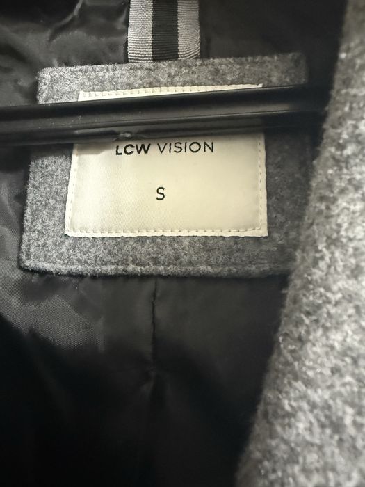 Пальто мужское серое