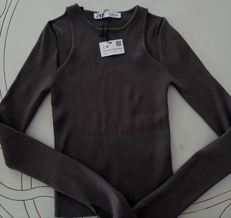 Bluzita Zara, superbă, noua cu eticheta