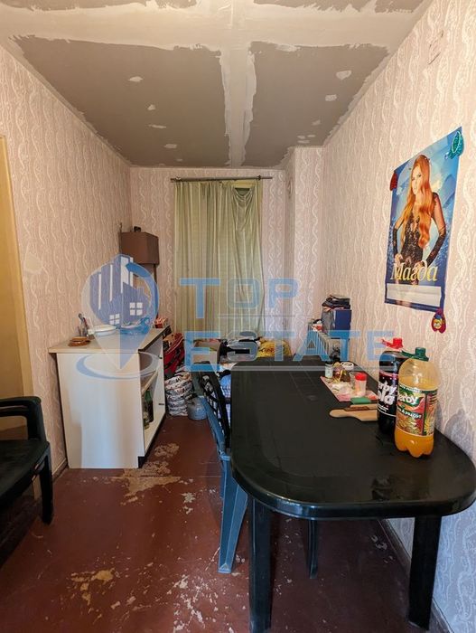 Едноетажна къща в град Павликени