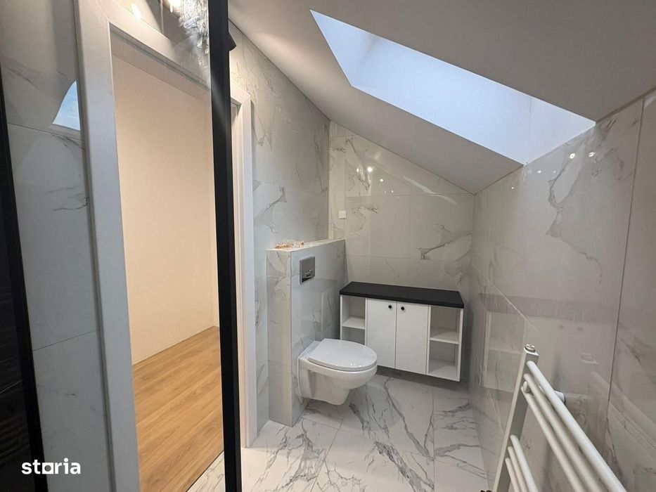 Penthouse 3 camere - 88 mp, 2 niveluri, terasa panoramica si parcare