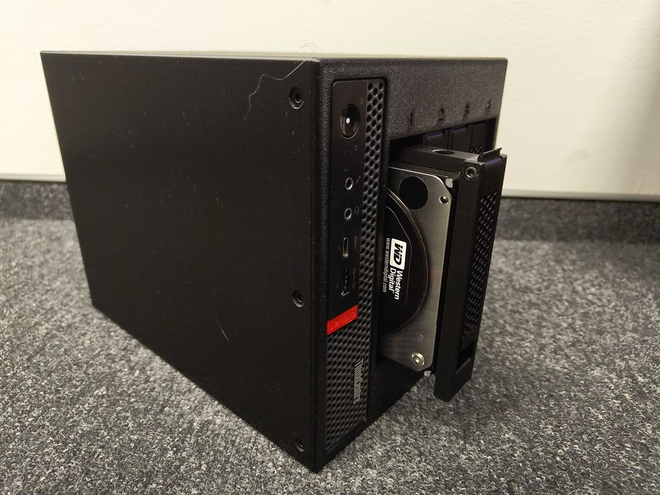 Carcasa NAS 2/4/6xBAY pentru pc-uri mici tiny Lenovo Dell HP