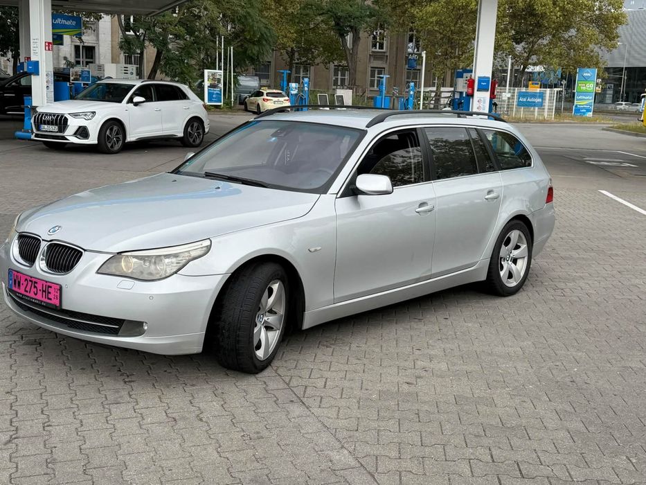 Bmw 530. BMW 530.d anul 2009 acte valabile 4 luni de Franța mașina arată și merge foarte bine