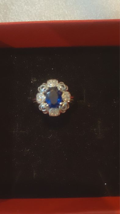 кольца браслеты серьги наборы бриллиантовые модели