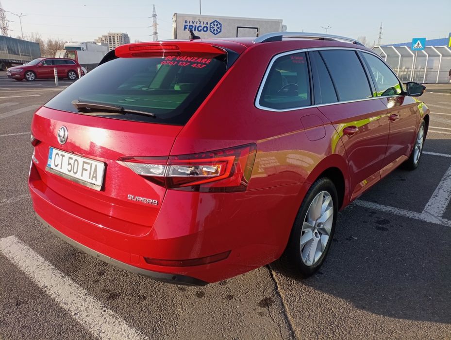 Skoda Superb automată