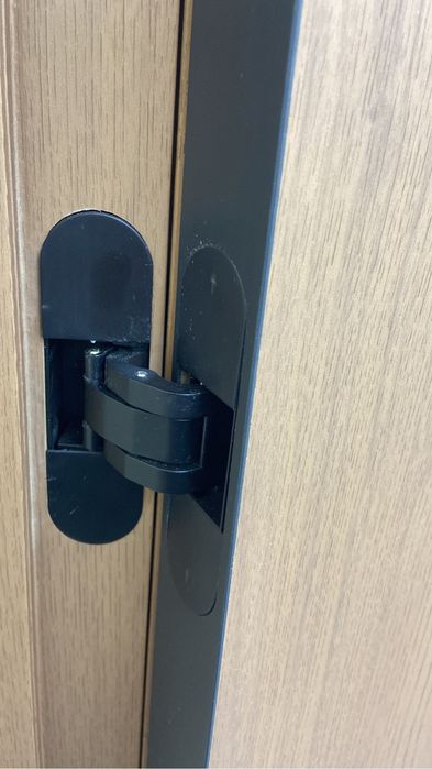 Установка двереи