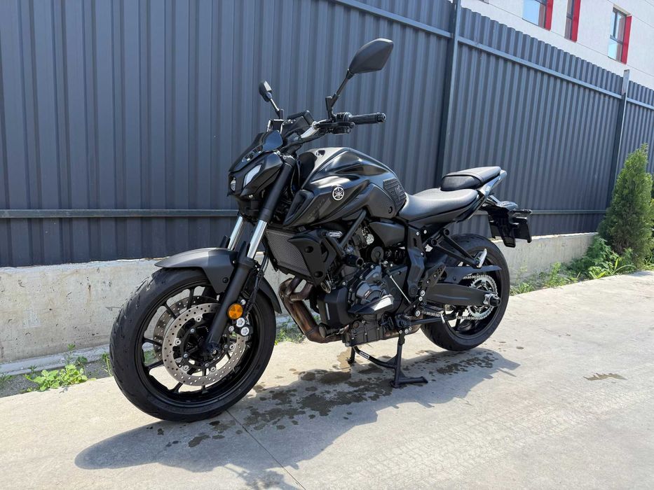 Yamaha MT-07 Black Tech 2023