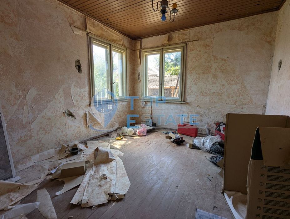 Продава се Къща в с. Поликраище, Област Велико Търново - 114 кв.м за 516 €/кв.м - Снимка #9