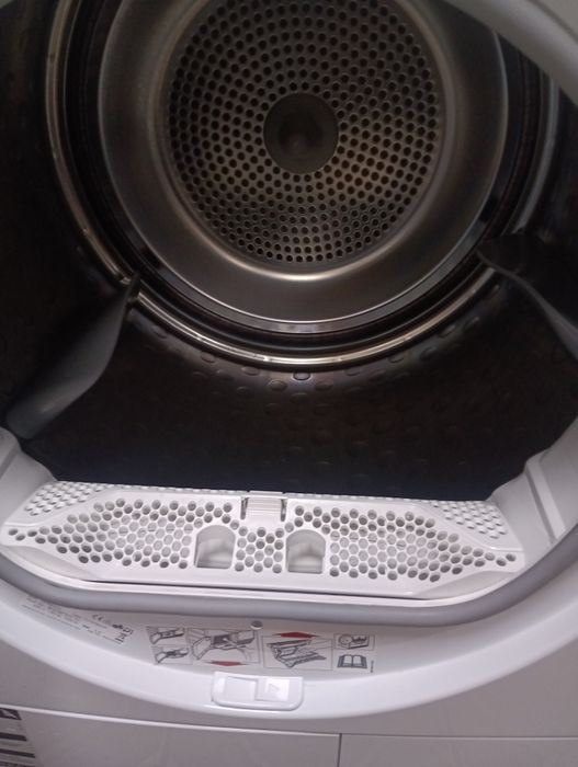 Сушилна с термо помпа Аег AEG Protex Plus 8кг A+++ 2 години гаранция!