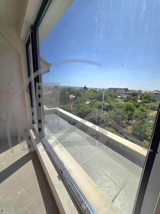 Продава се Тристаен апартамент в Варна, Бриз - 100 кв.м за 1960 €/кв.м - Снимка #5