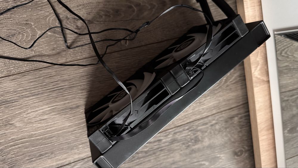 Cooler procesor AIO 240 aRGB