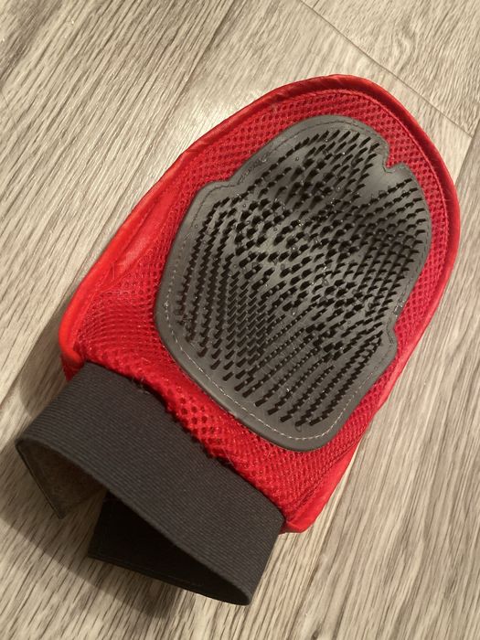 Лоток, миска, перчатка для кошки