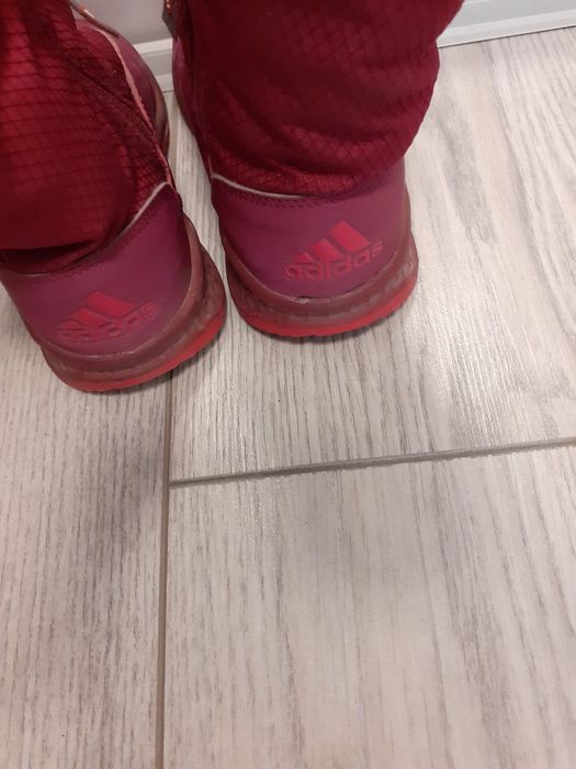 Зимни  ботуши Adidas,ботуши Sorel