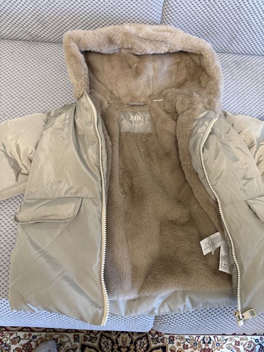 Детская зимняя куртка для девочки