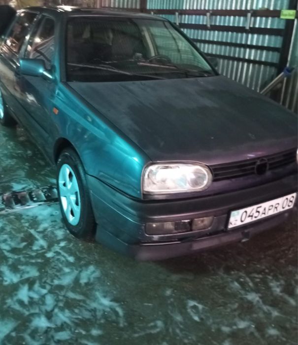 Автокөлік Голф 3