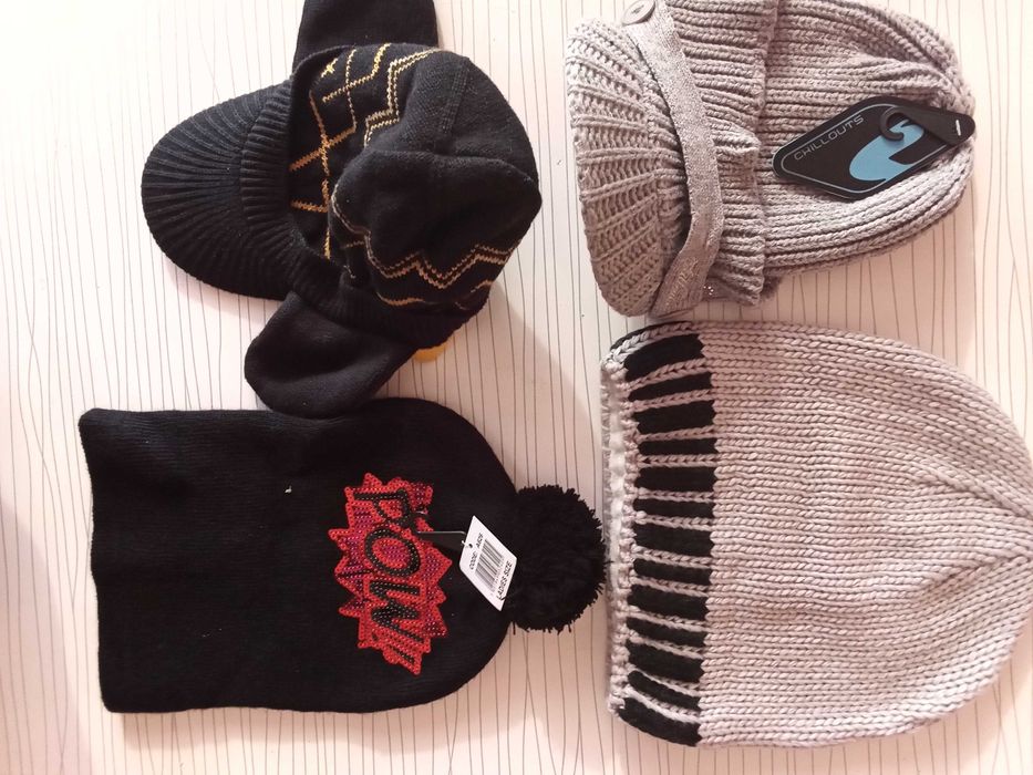 Бебешки шапки и други