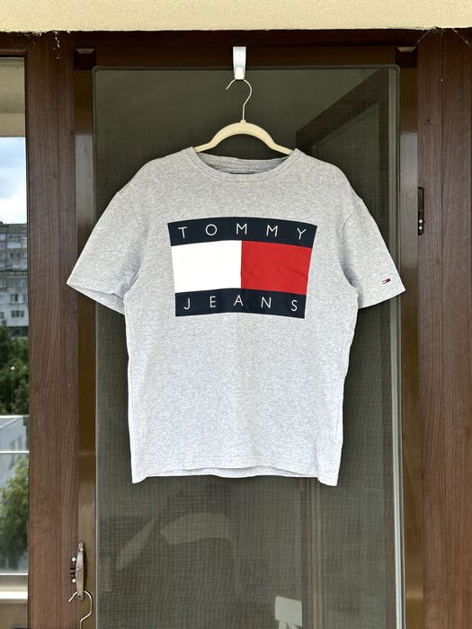 Мъжка тениска Tommy Hilfiger (Tommy Jeans)- размер М, Отлично състояние