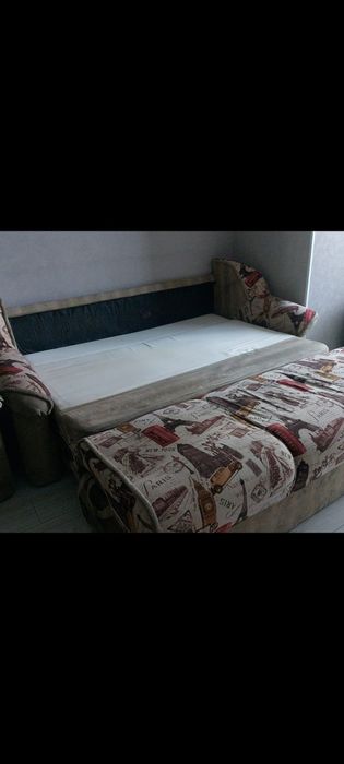 Продам диван в хорошем состоянии