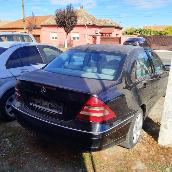 Bara spate Mercedes C-Class w203 an 2001-2007