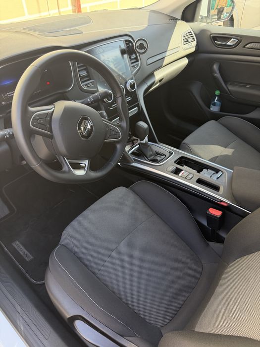 URGENT Renault Megane 1.5 110 cp automat 8.000 km