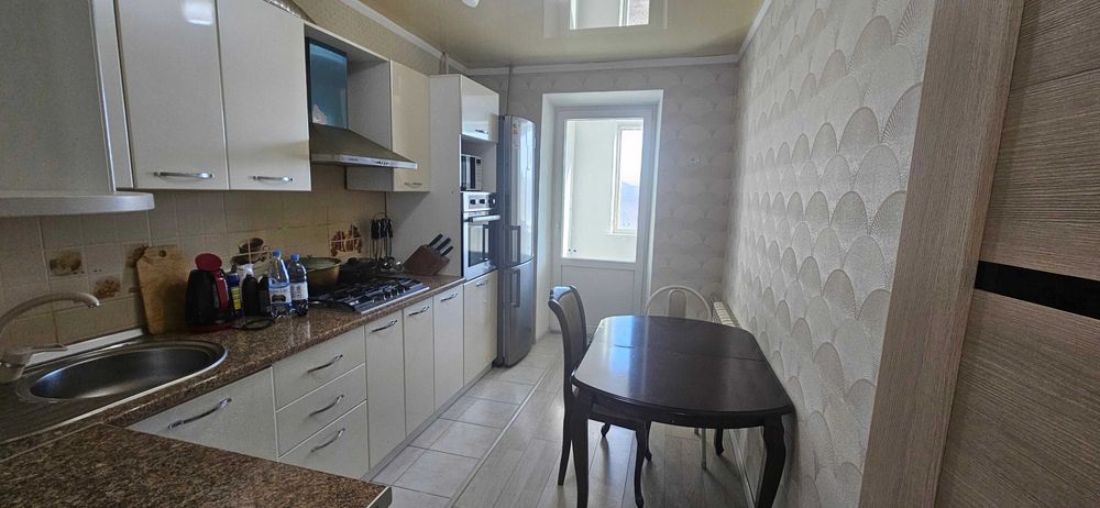 Продается 3х ком.квартира пр.Азаттык 5а