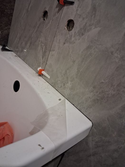 Кафельщик, душевой поддон т.б