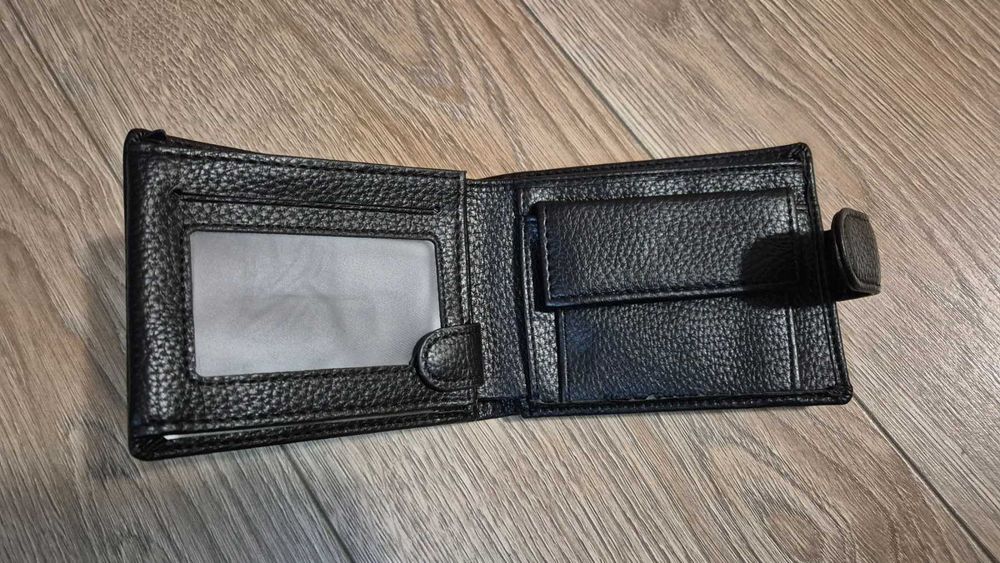 Стилен портфейл естествена кожа