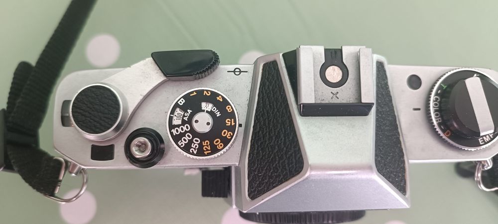 Фотоапарат CHINON CS. По договаряне.