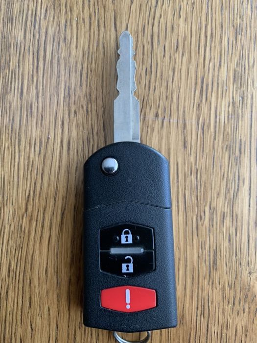 Ключ брелок оригинал Mazda CX-7