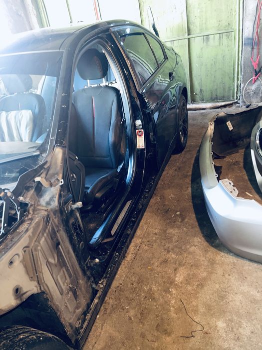 Bmw f30 motorul de 116 cai pentru dezmembrat