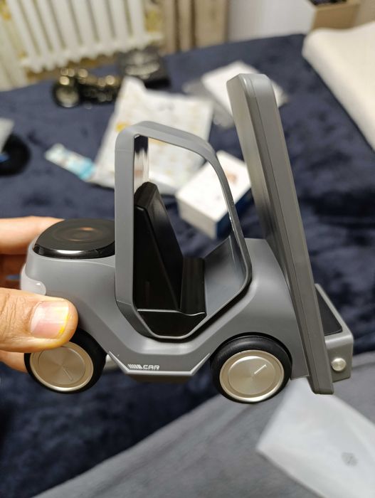 Продам беспроводную зарядку для телефона, 200.000 сум