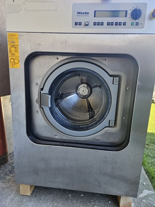 Професионална пералня Miele